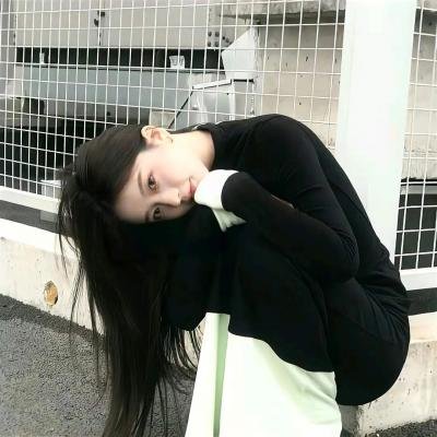 宅在瘟疫蔓延时封面